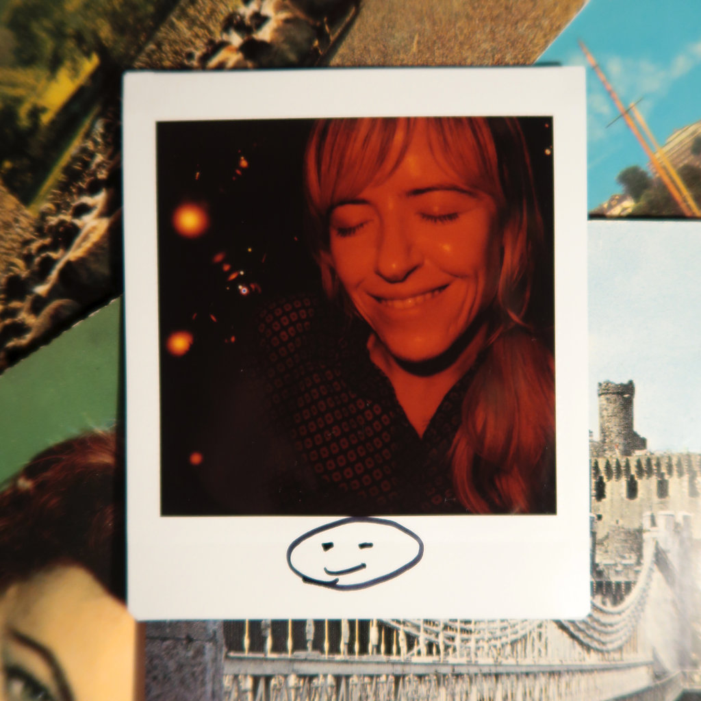 AmberArcadesInstaxSaraAmroussiGilissen6.jpg