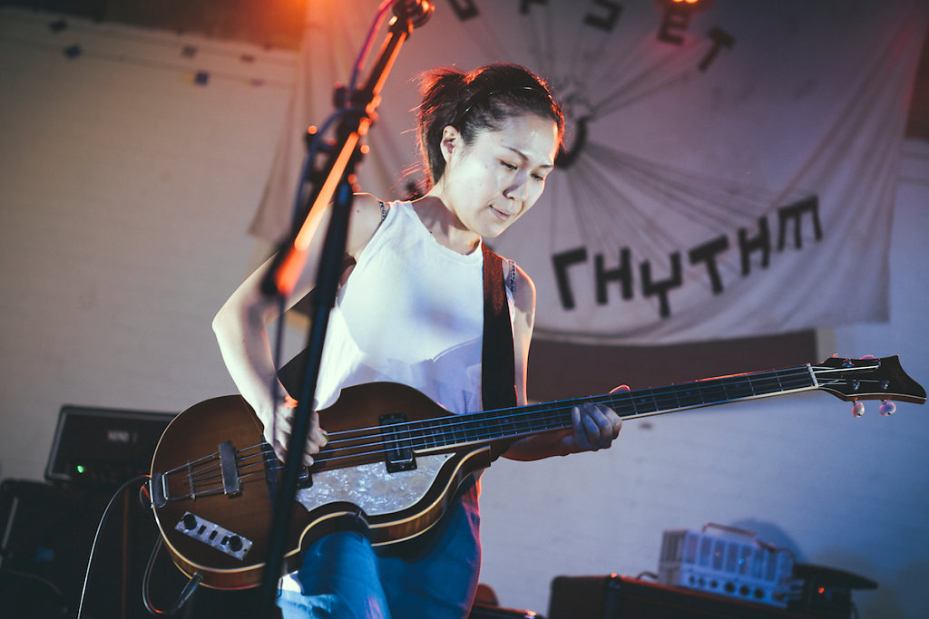 Deerhoof-OvalSpace-London-260215-SaraAmroussiGilissen-18.jpg