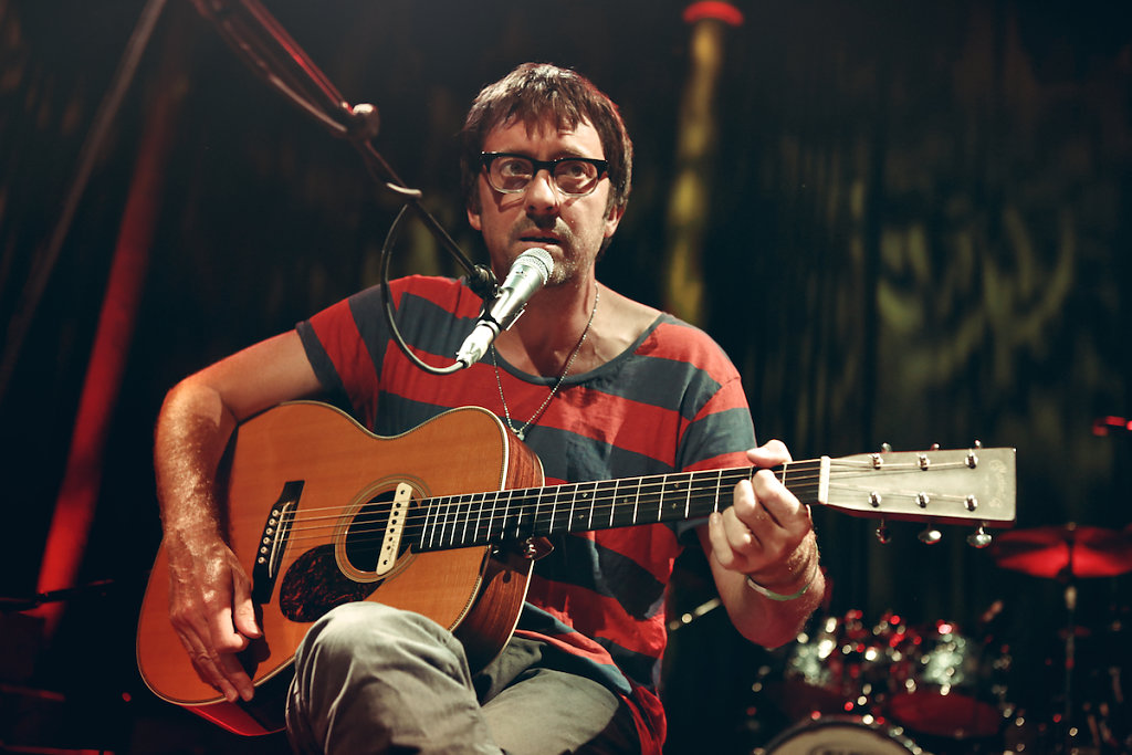 GrahamCoxon-Roundhouse-020814-SaraAmroussiGilissen-5.jpg