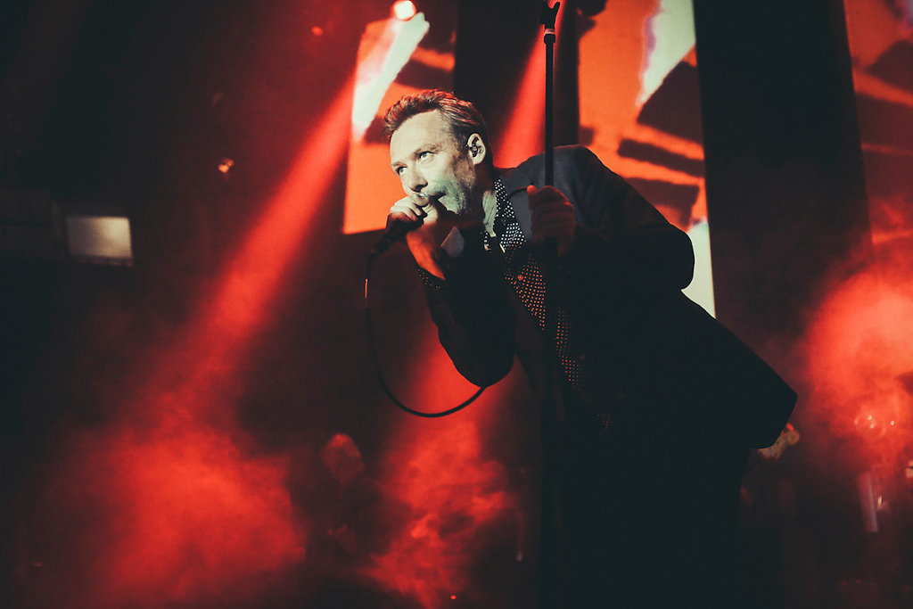 JesusAndMaryChain-Roundhouse-London-050715-SaraAmroussiGilissen-3.jpg