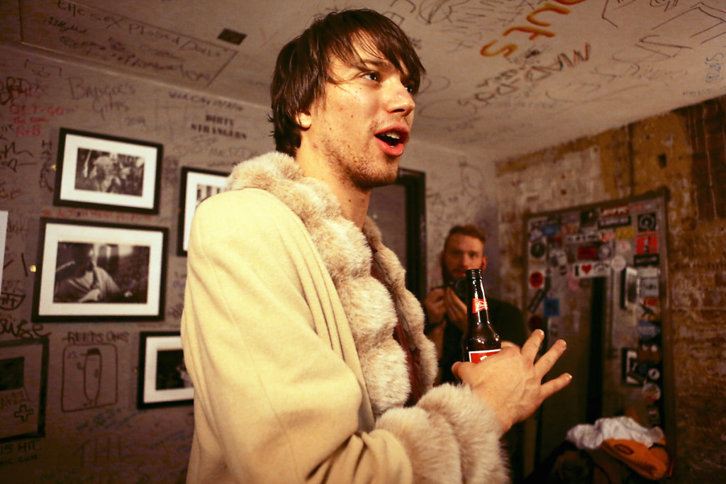 TwinPeaks-100Club-London-170215-SaraAmroussiGilissen-19.jpg